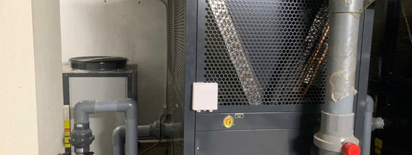 Heat Pump Hồ Bơi Chạy Nhưng Nước Không Nóng: Quy Trình Kiểm Tra Từ Lưu Lượng Đến Công Suất Heat Pump Hồ Bơi Chạy Nhưng Nước Không Nóng: Quy Trình Kiểm Tra Từ Lưu Lượng Đến Công Suất