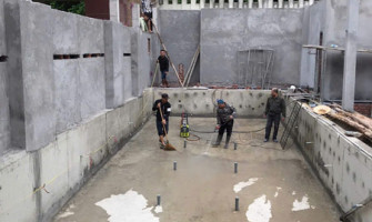 Các Phương Pháp Chống Thấm Hồ Bơi: So Sánh Vật Liệu Và Trình Tự Thi Công