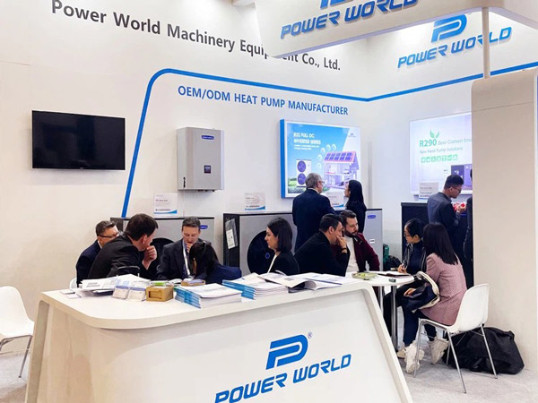 Triển lãm máy cấp nhiệt bể bơi Power World