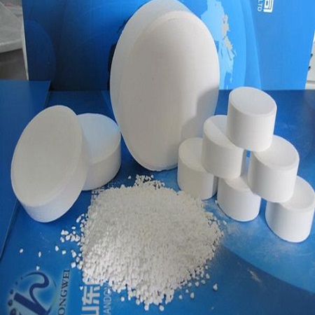 Hoá chất xử lý nước bể bơi